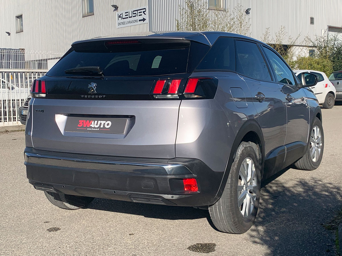 Peugeot 3008 2019 Active Business EAT8 arrière