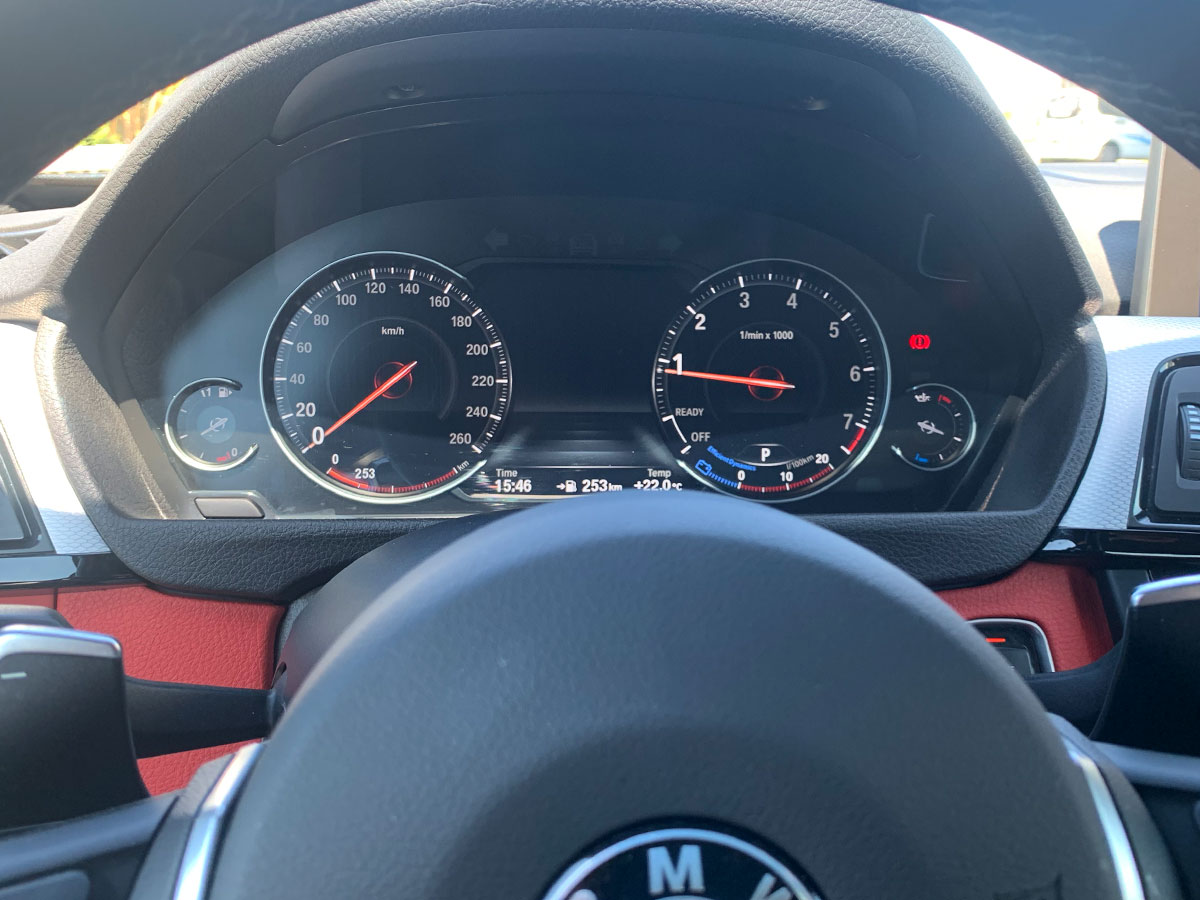 BMW 428i M Sport Performance Black panel