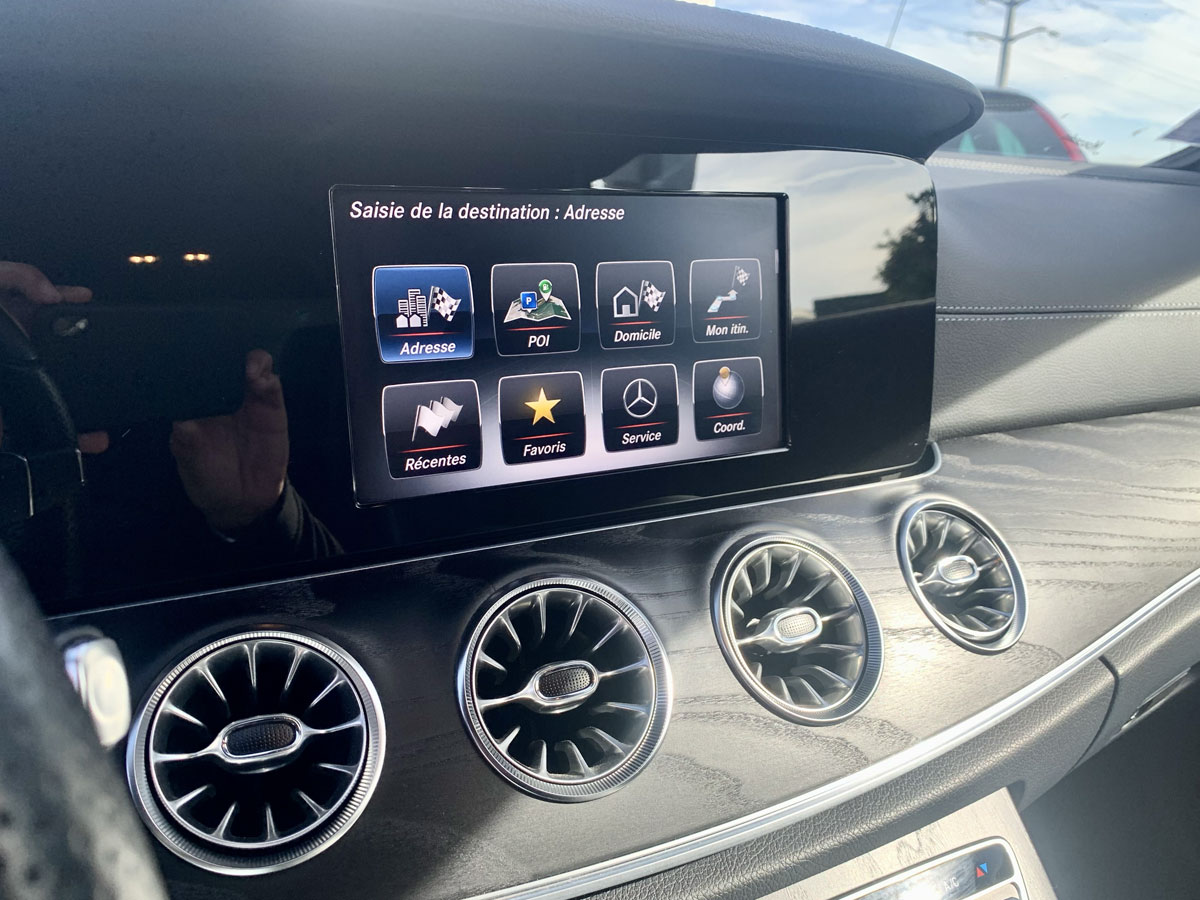 Mercedes Classe E coupé 350d AMG 4Matic 9G-Tronic interface com