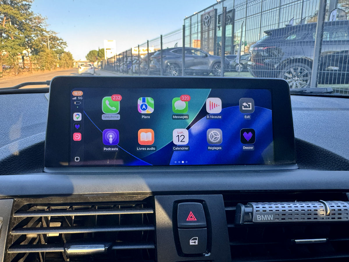 Module Apple Carplay et Android Auto installé sur BMW série 1 F20