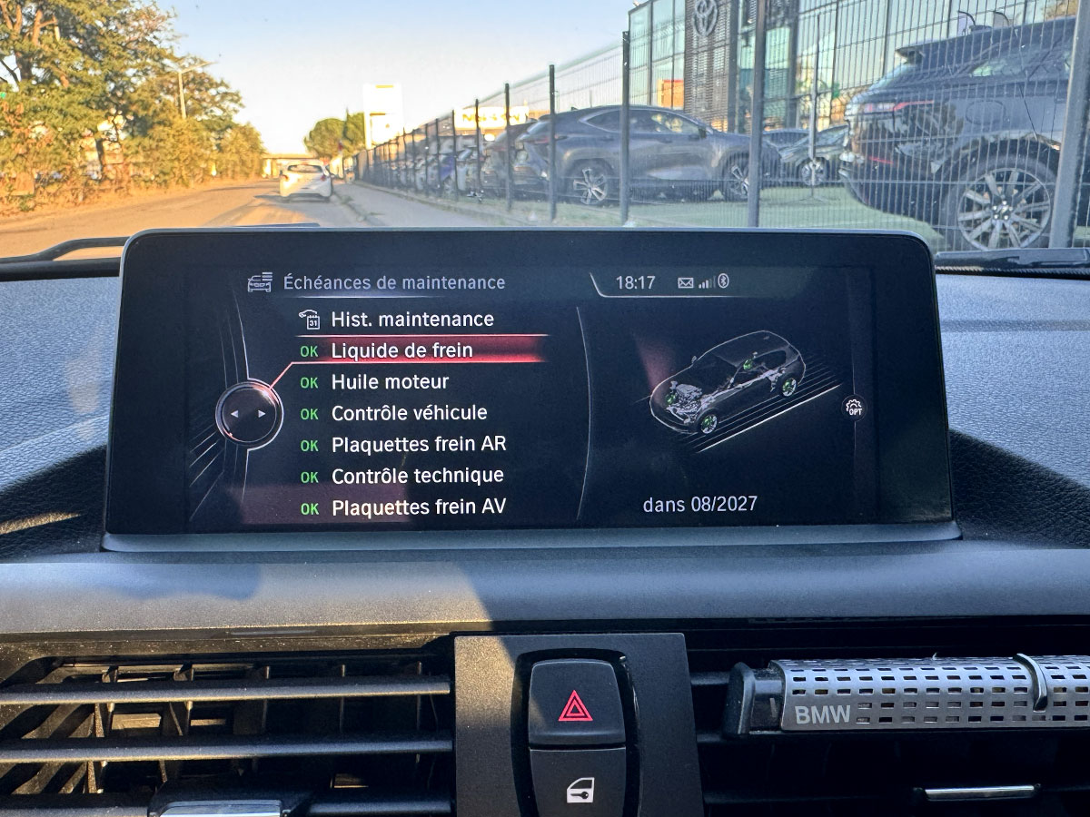 Menu iDrive BMW historique de maintenance