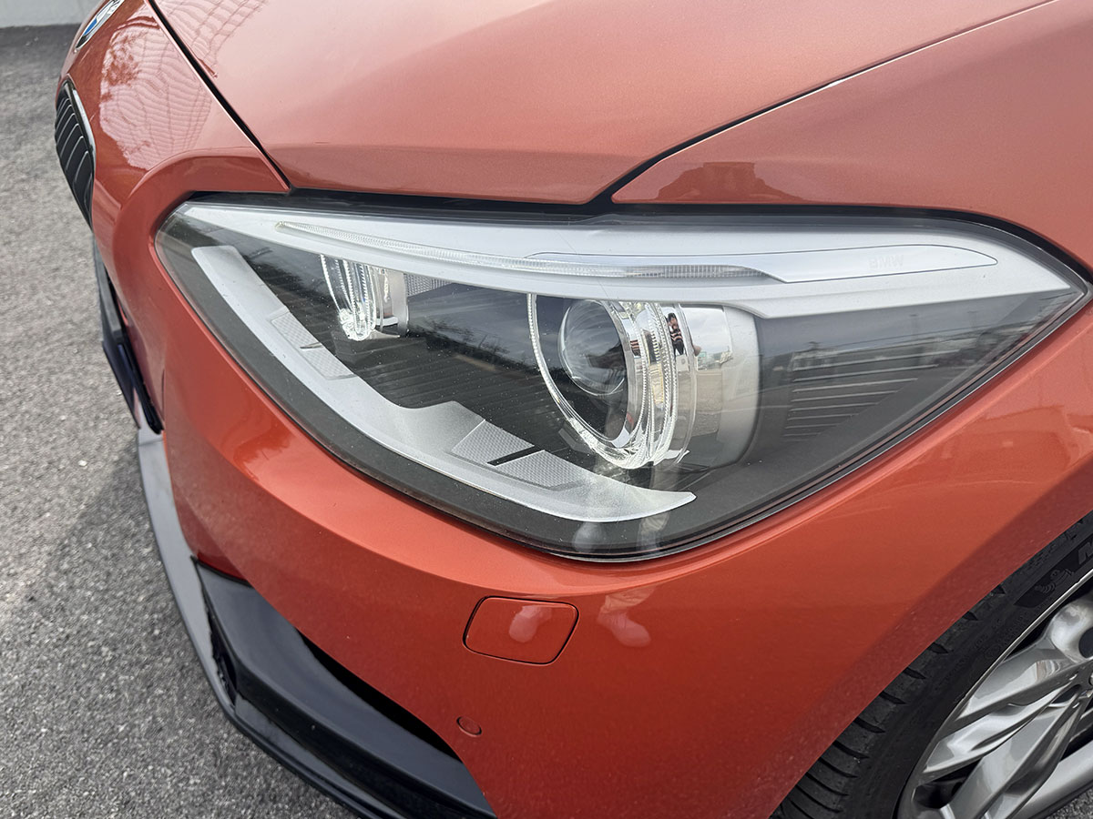BMW M135i F20 phares avant directionnels