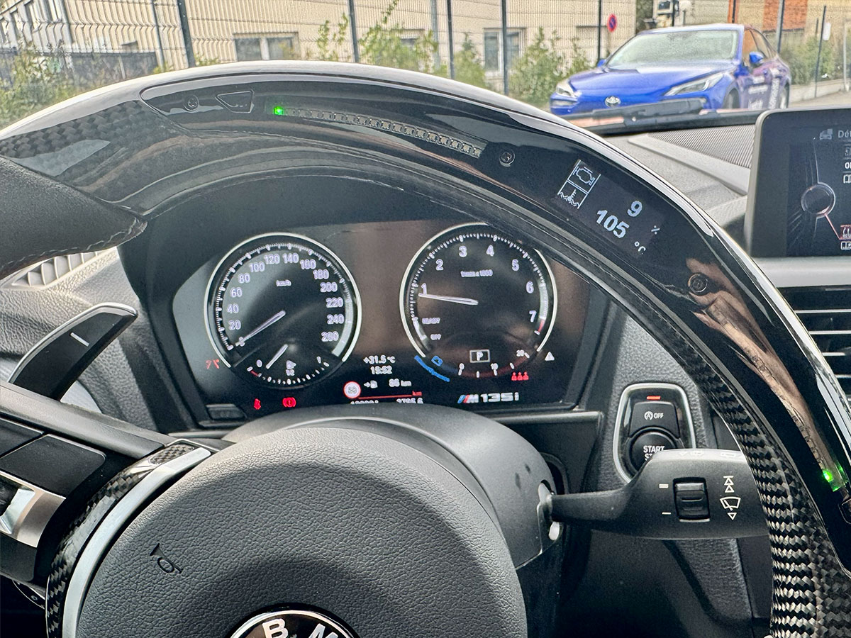 BMW M135i F20 volant Shiftled M performance carbon et alcantara